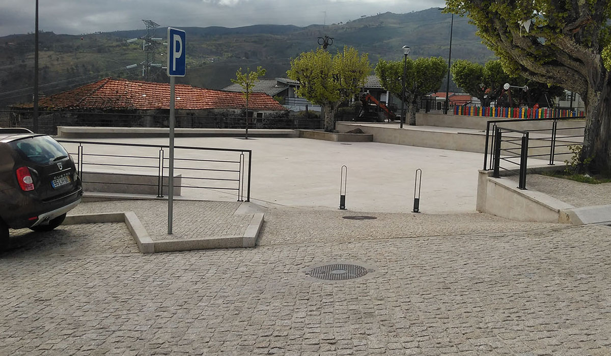 Requalificação do Largo de Santo António de Piães