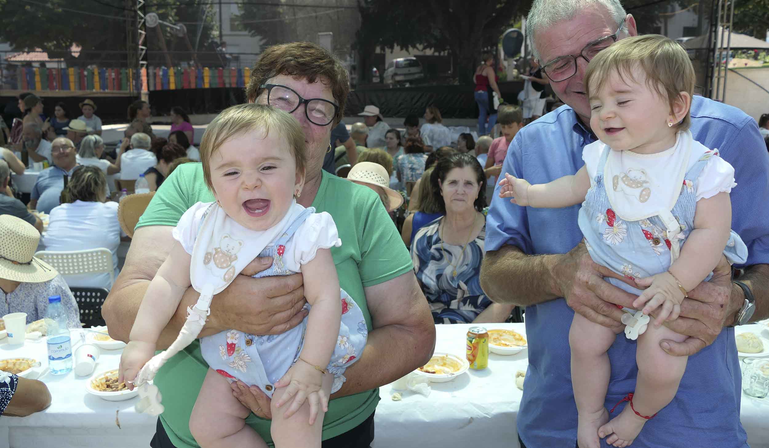 Santiago de Piães celebrou hoje o Dia dos Avós com convívio entre gerações