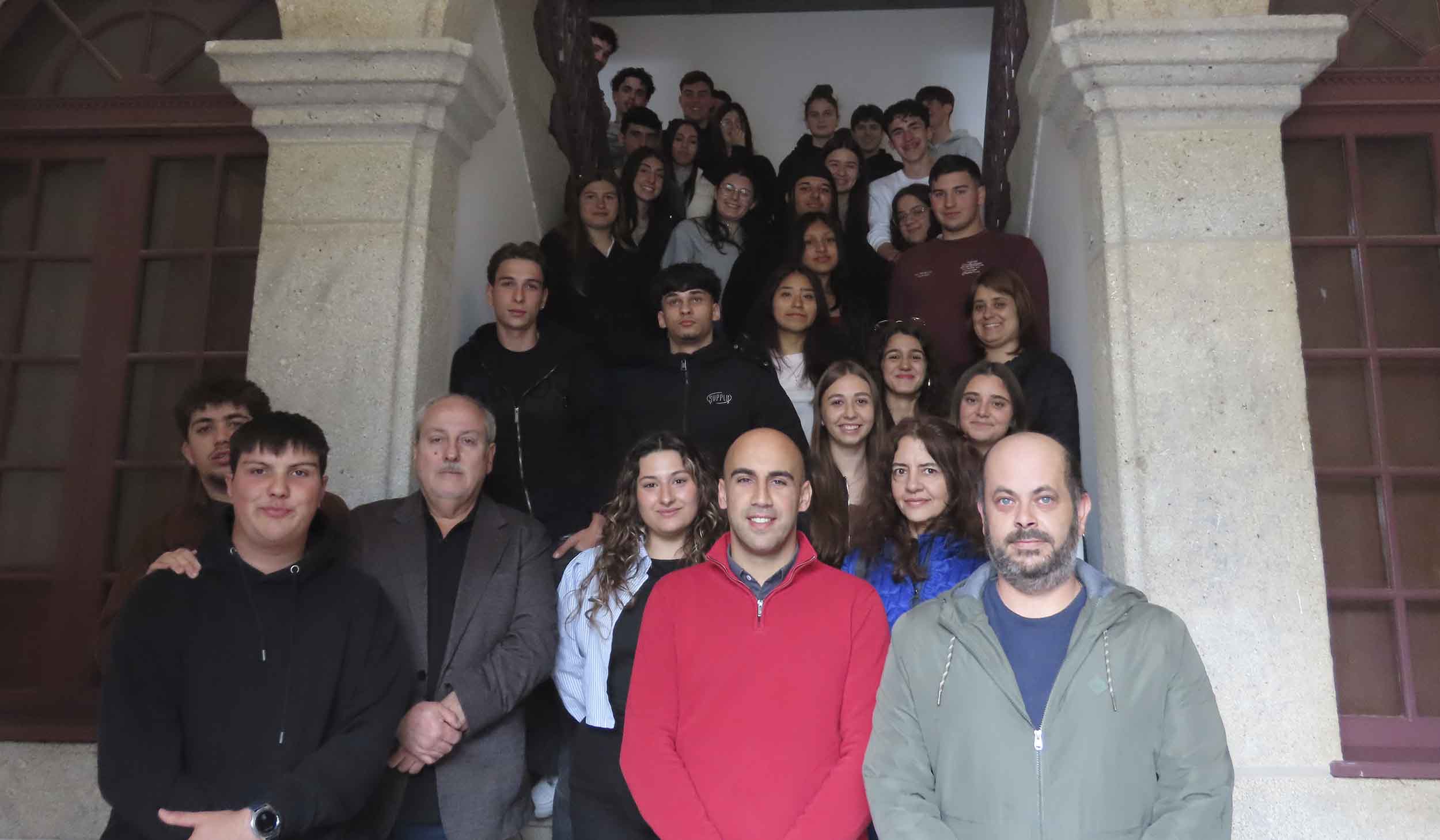 Alunos de Cinfães em Visita ao Comando Sub-Regional do Tâmega e Sousa