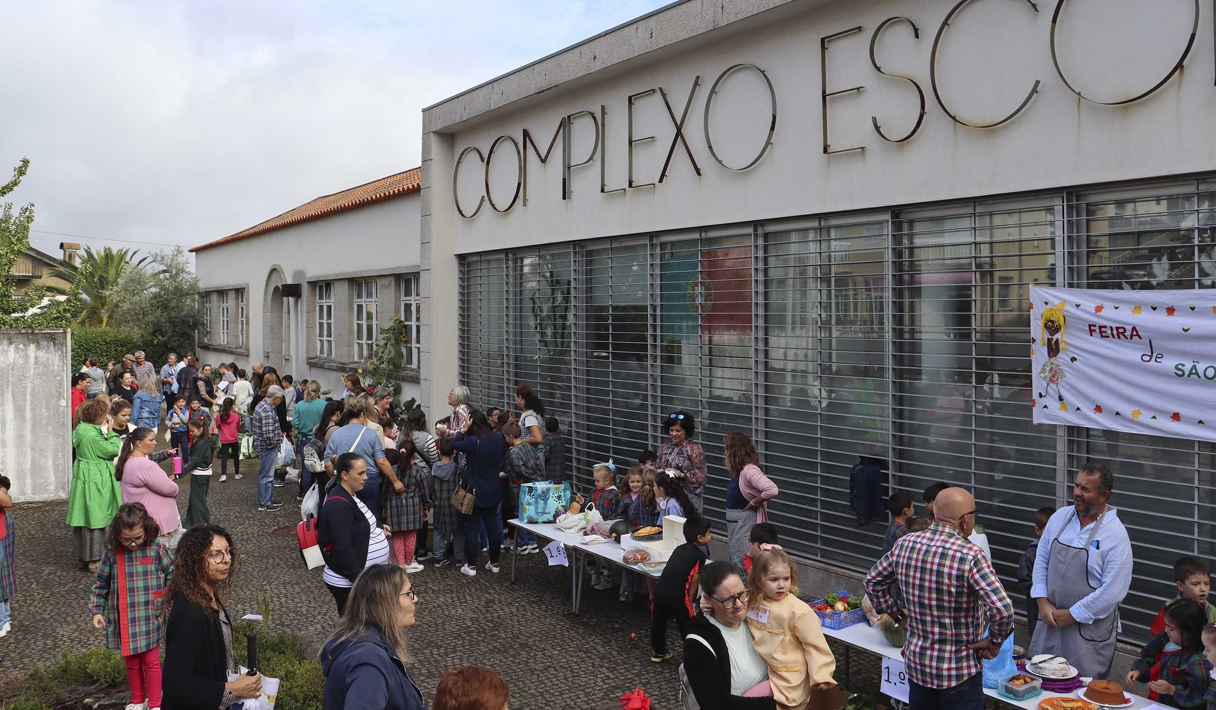 Feira de S. Miguel no Complexo Escolar de Cinfães